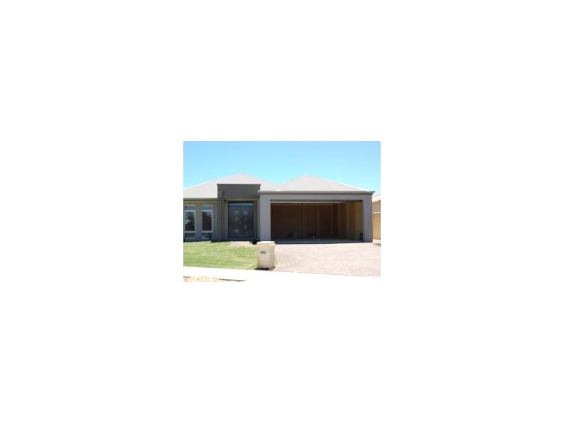 1/22 Bickley Road, Cannington WA 6107