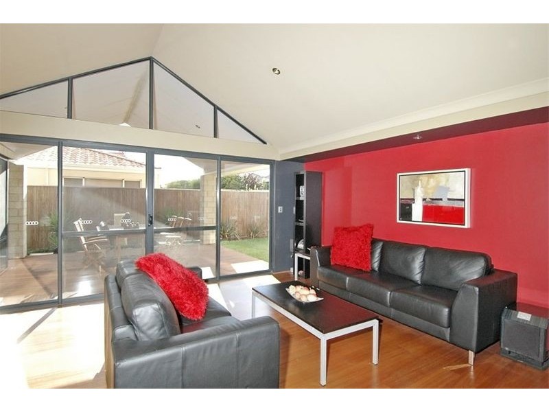 42 Barang Circuit, Karawara WA 6152