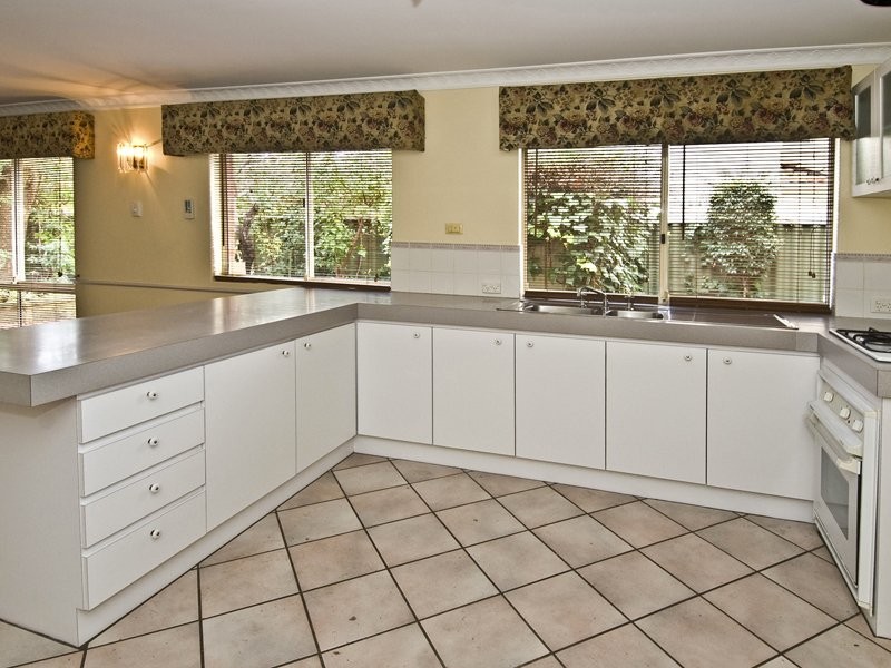 7A Egham Road, Burswood WA 6100