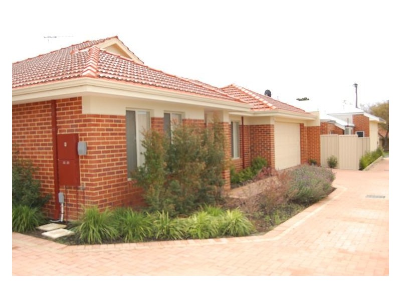 19B Raleigh Street, Carlisle WA 6101