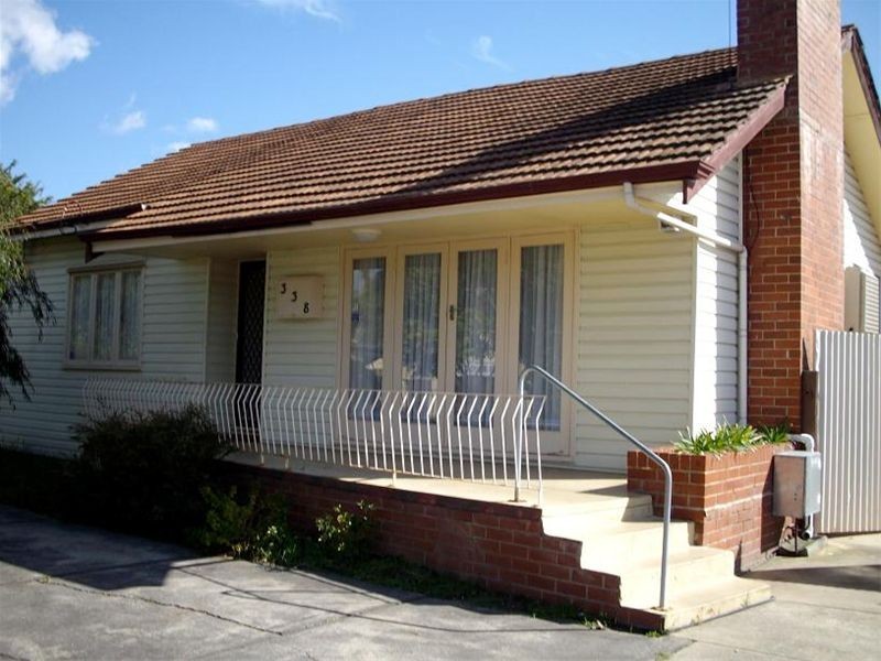 338 Wharf Street, Queens Park WA 6107
