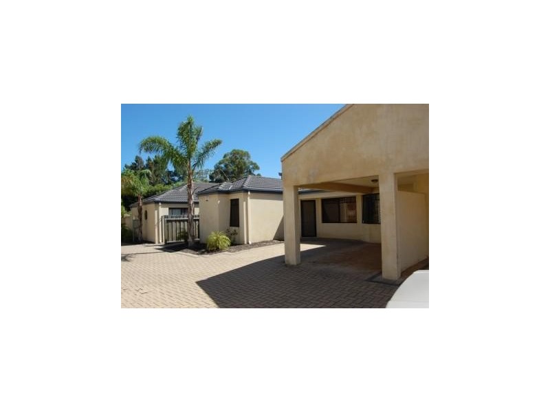 28B Wyong Road, Bentley WA 6102