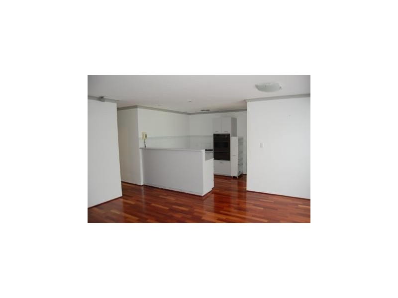 4/70 Swan Street, Tuart Hill WA 6060