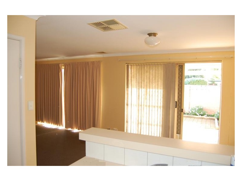 10/6 Palmerston Street, St James WA 6102