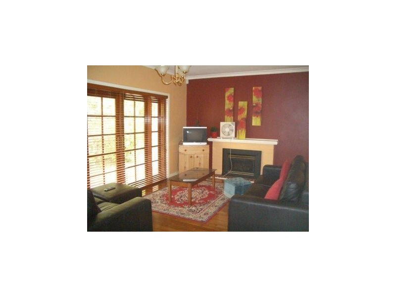 28 Clinton Avenue, St James WA 6102