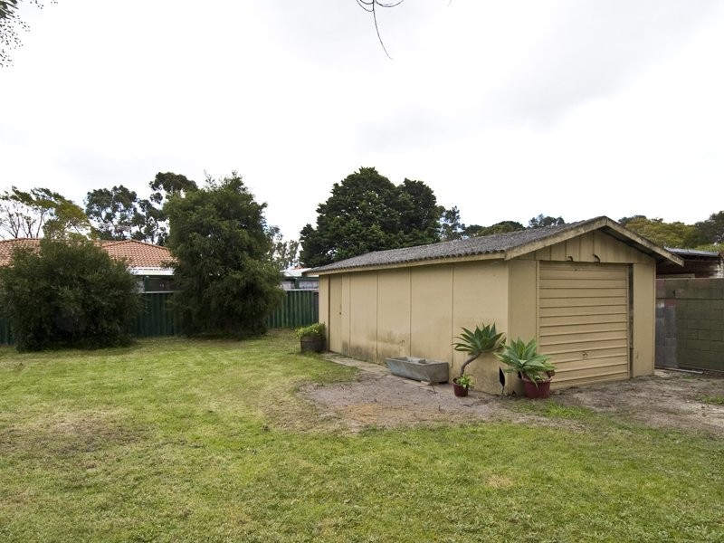 305 Fulham Street, Cloverdale WA 6105