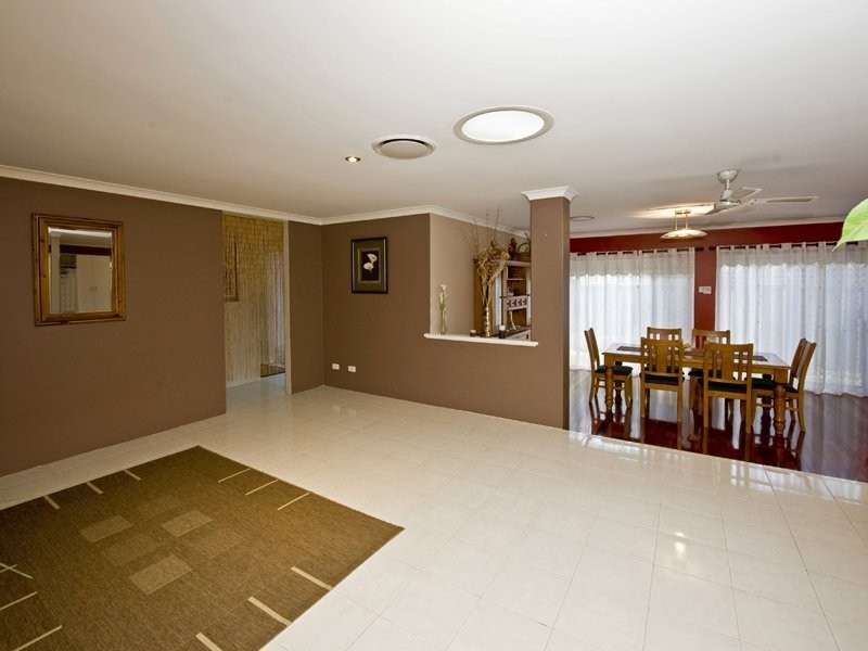 8 Villa Mews, Kewdale WA 6105