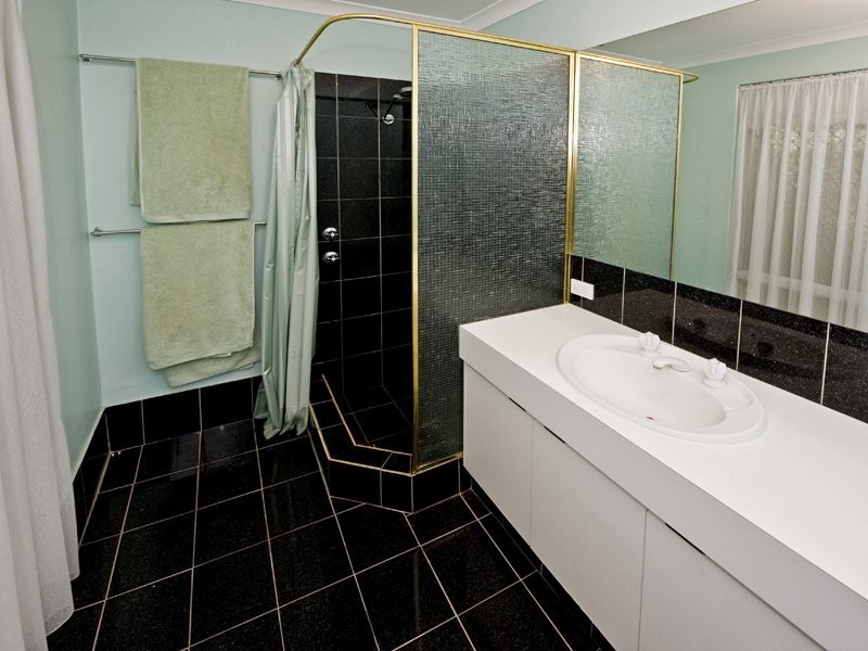 8 Villa Mews, Kewdale WA 6105