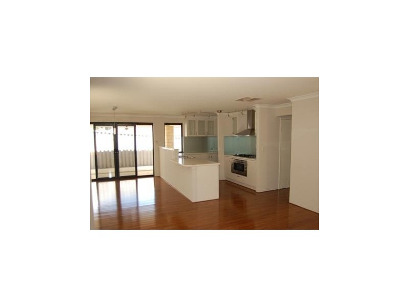 4A Burlington Street, St James WA 6102