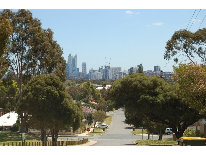 4/58 King George Street, Victoria Park WA 6100