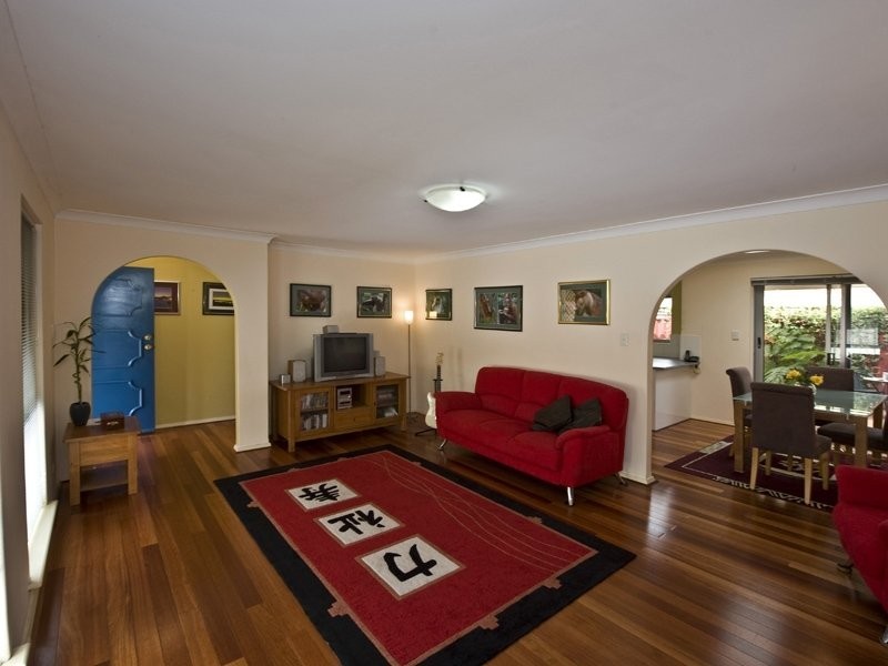 3 Hendon Place, Wilson WA 6107
