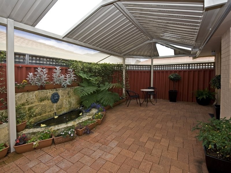 3 Hendon Place, Wilson WA 6107