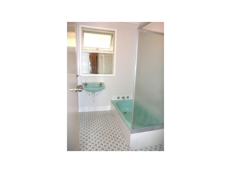 34 Hutchison Street, Rivervale WA 6103