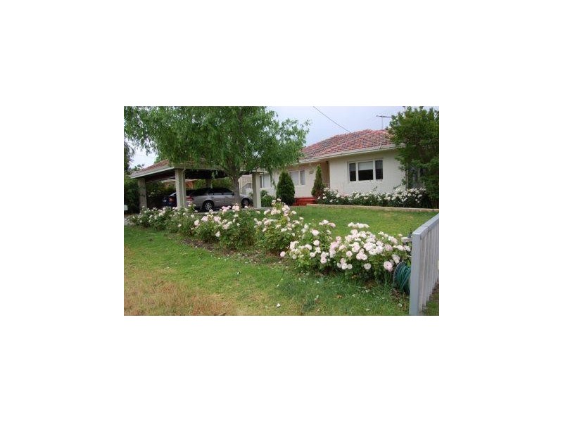 16 Gladstone Street, St James WA 6102