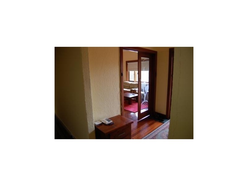 16 Gladstone Street, St James WA 6102