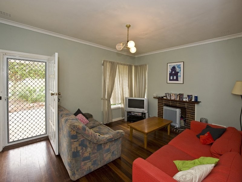 55 Hopkinson Way, Wilson WA 6107