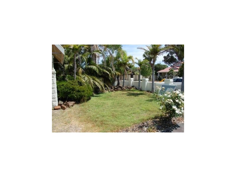 10 Waverley Street, South Perth WA 6151