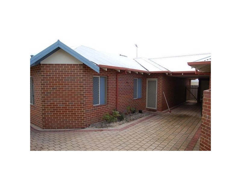 69C Raleigh Street, Carlisle WA 6101