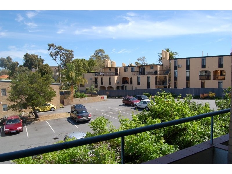 9B/66 Great Eastern Highway, Rivervale WA 6103