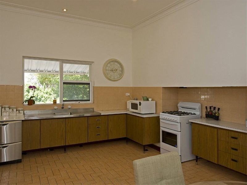 70 Swansea Street, East Victoria Park WA 6101