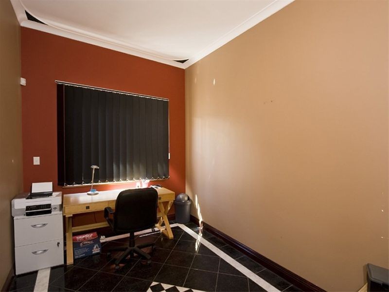 70 Swansea Street, East Victoria Park WA 6101