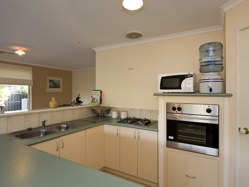 95 Kitchener Avenue, Victoria Park WA 6100