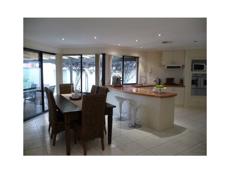 3/14 Kimberley Street, Belmont WA 6104