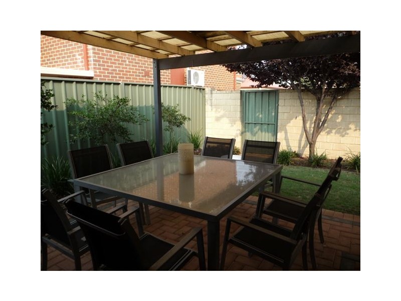 3/14 Kimberley Street, Belmont WA 6104