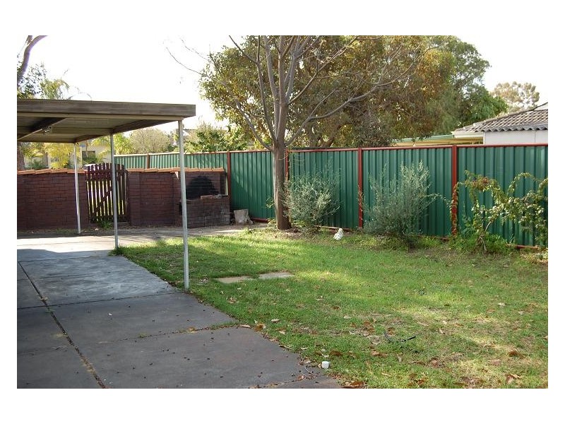 41 Eclipse Way, Beckenham WA 6107