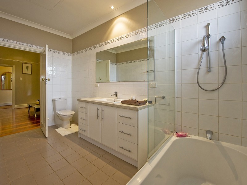 56 Swansea Street, East Victoria Park WA 6101