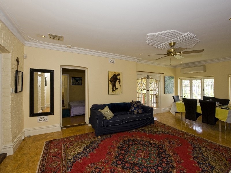 56 Swansea Street, East Victoria Park WA 6101