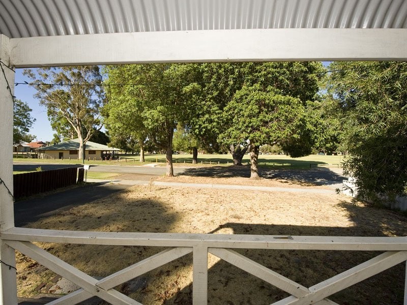 133 Mars Street, Carlisle WA 6101