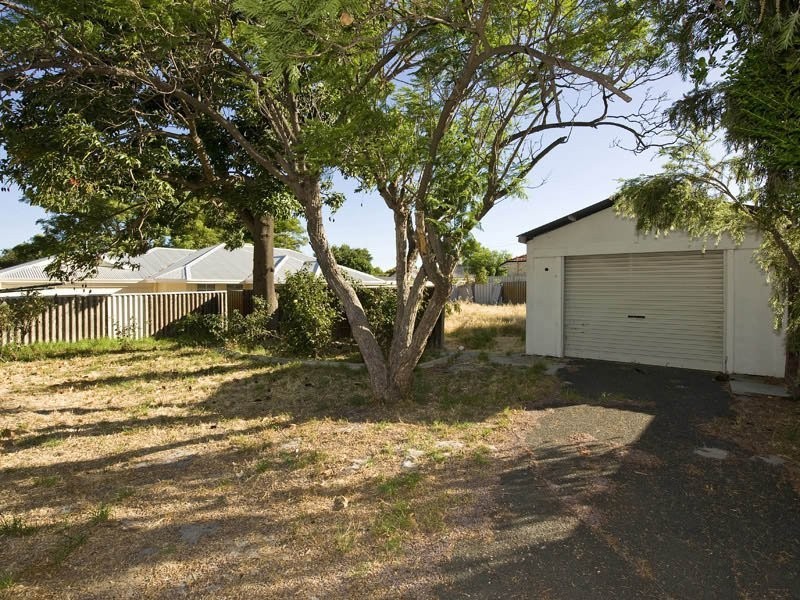 133 Mars Street, Carlisle WA 6101
