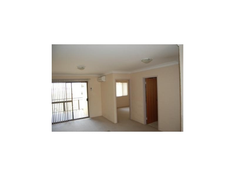 13/21 Leonard Street, Victoria Park WA 6100