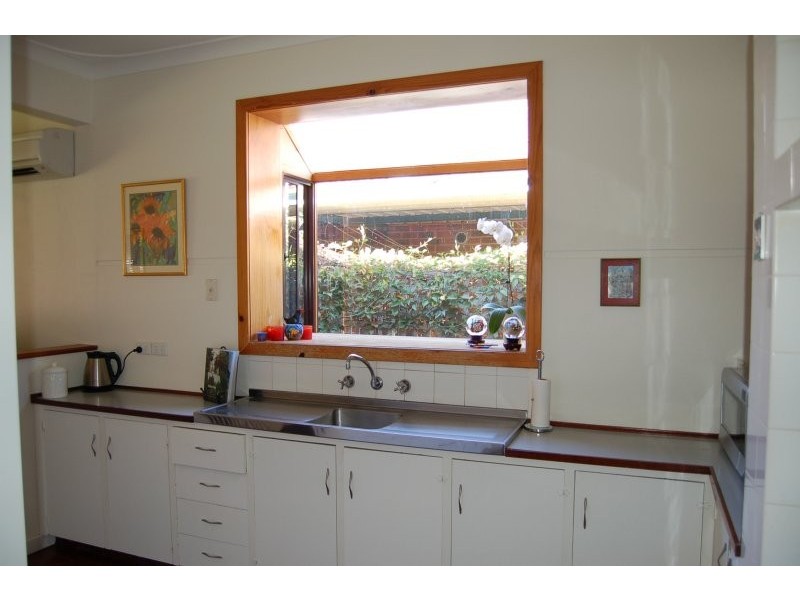 25 Victoria Street, St James WA 6102