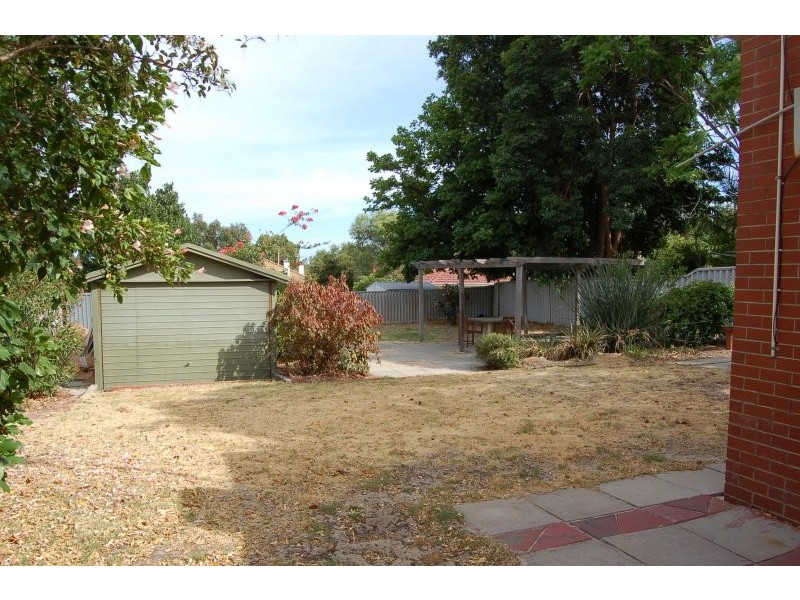 13 Riverview Road, East Victoria Park WA 6101