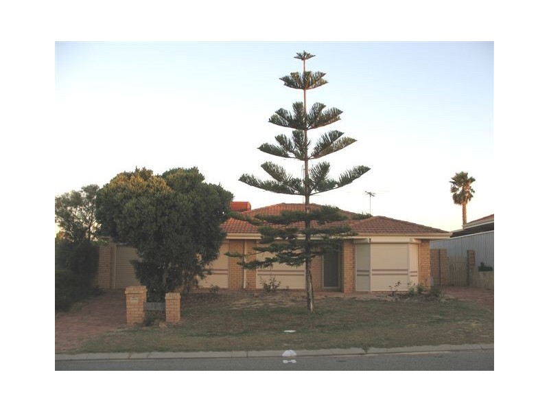 18 Kempton Grove, Clarkson WA 6030