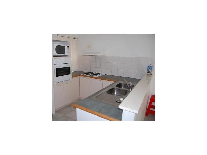 1/7 Gochean Avenue, Bentley WA 6102