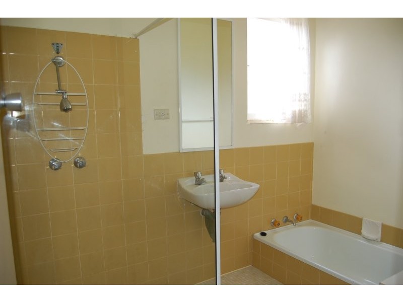 4 Woodford Road, Lynwood WA 6147