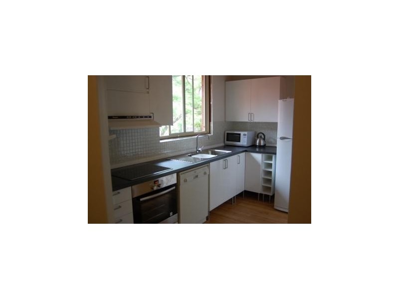 10/25 Comer Street, Como WA 6152