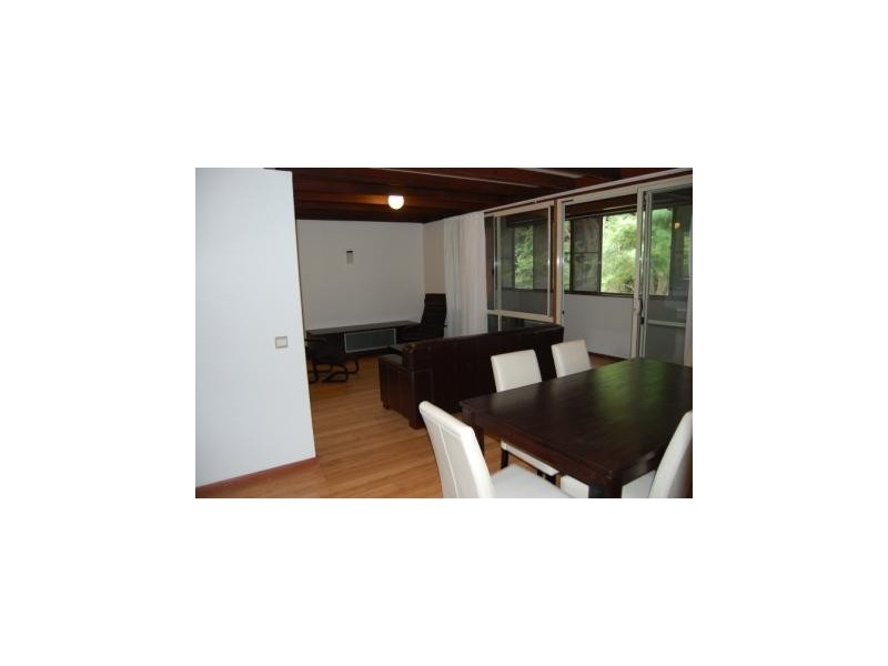 10/25 Comer Street, Como WA 6152