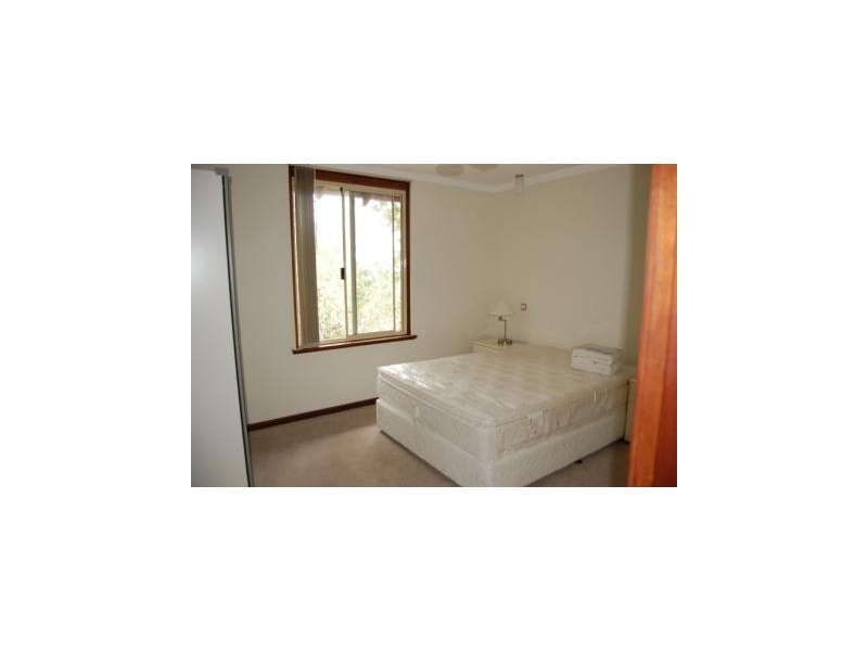 10/25 Comer Street, Como WA 6152