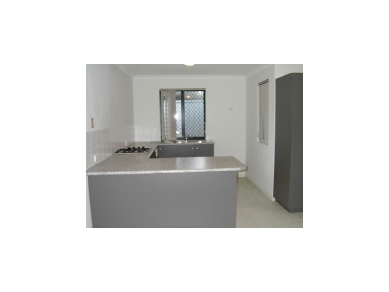 8/26 Dumond Street, Bentley WA 6102