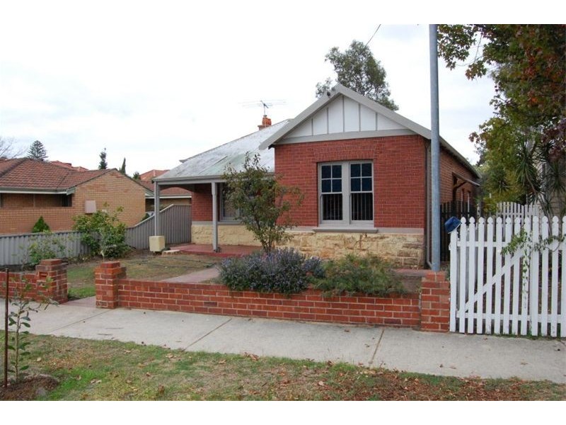 76 Armagh Street, Victoria Park WA 6100