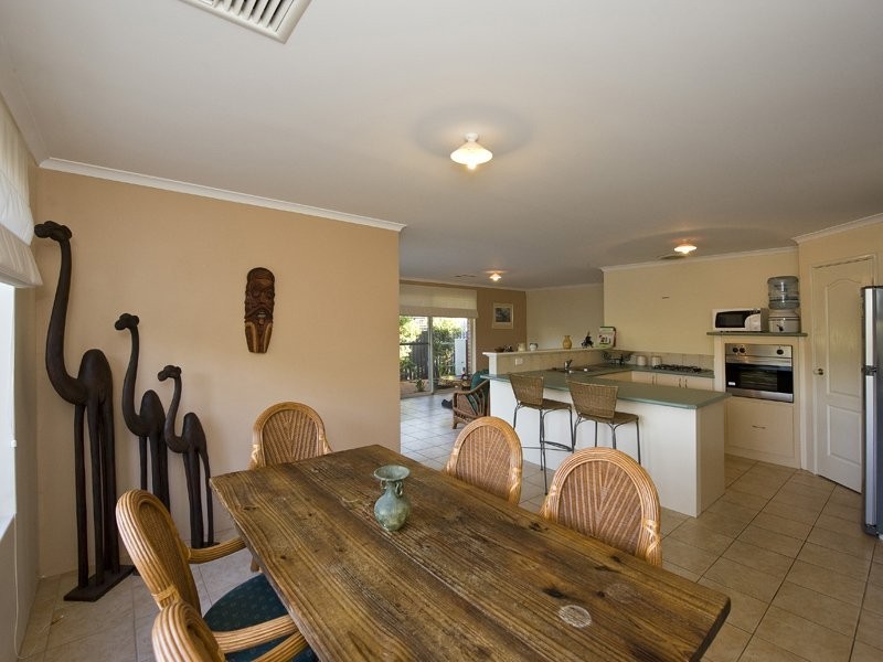 95 Kitchener Avenue, Victoria Park WA 6100