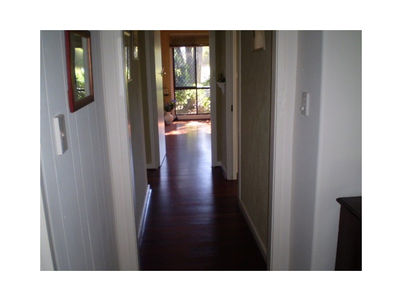 6 Lowes Street, Cloverdale WA 6105