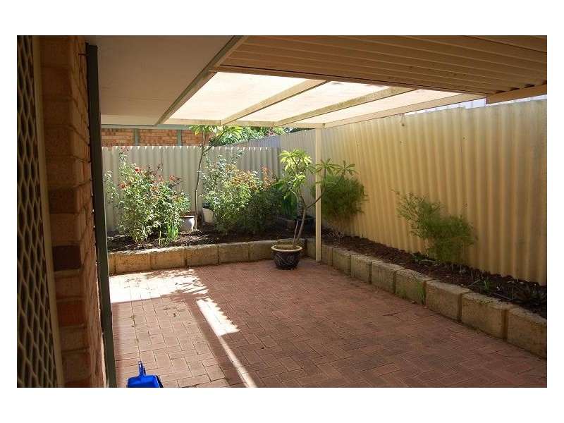 2/62 Temple Street, Victoria Park WA 6100