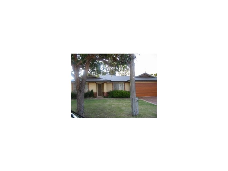 45A Pitt Street, St James WA 6102