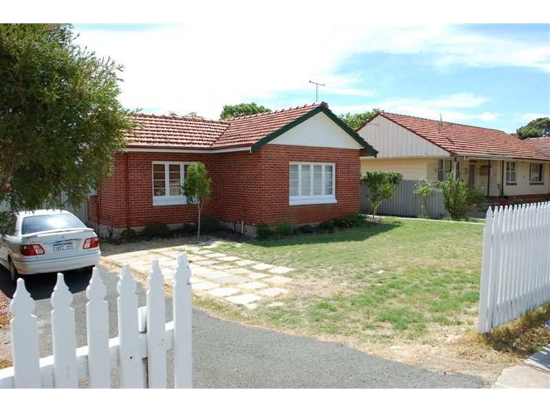 435 Berwick Street, St James WA 6102