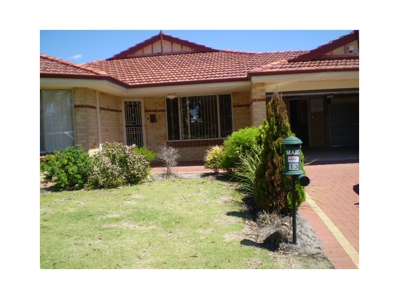 13 The Bridgeway, Canning Vale WA 6155